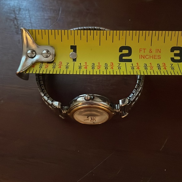 Women’s Guess Watch - Picture 10 of 12